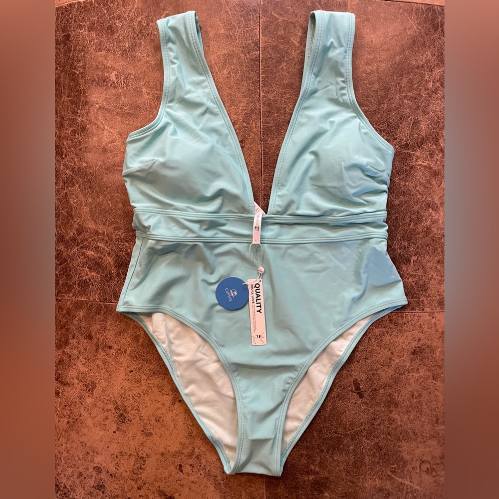 CUPSHE NWT turquoise bathing suit. Size L